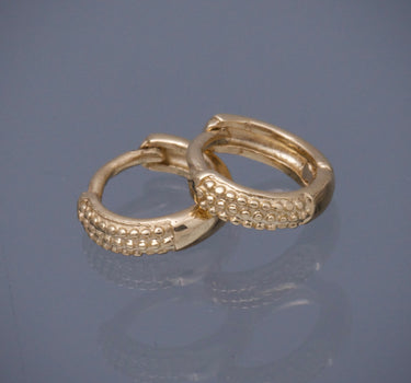 Candongas 1.4gr / Largo 0.9cm / Oro Amarillo Nac B