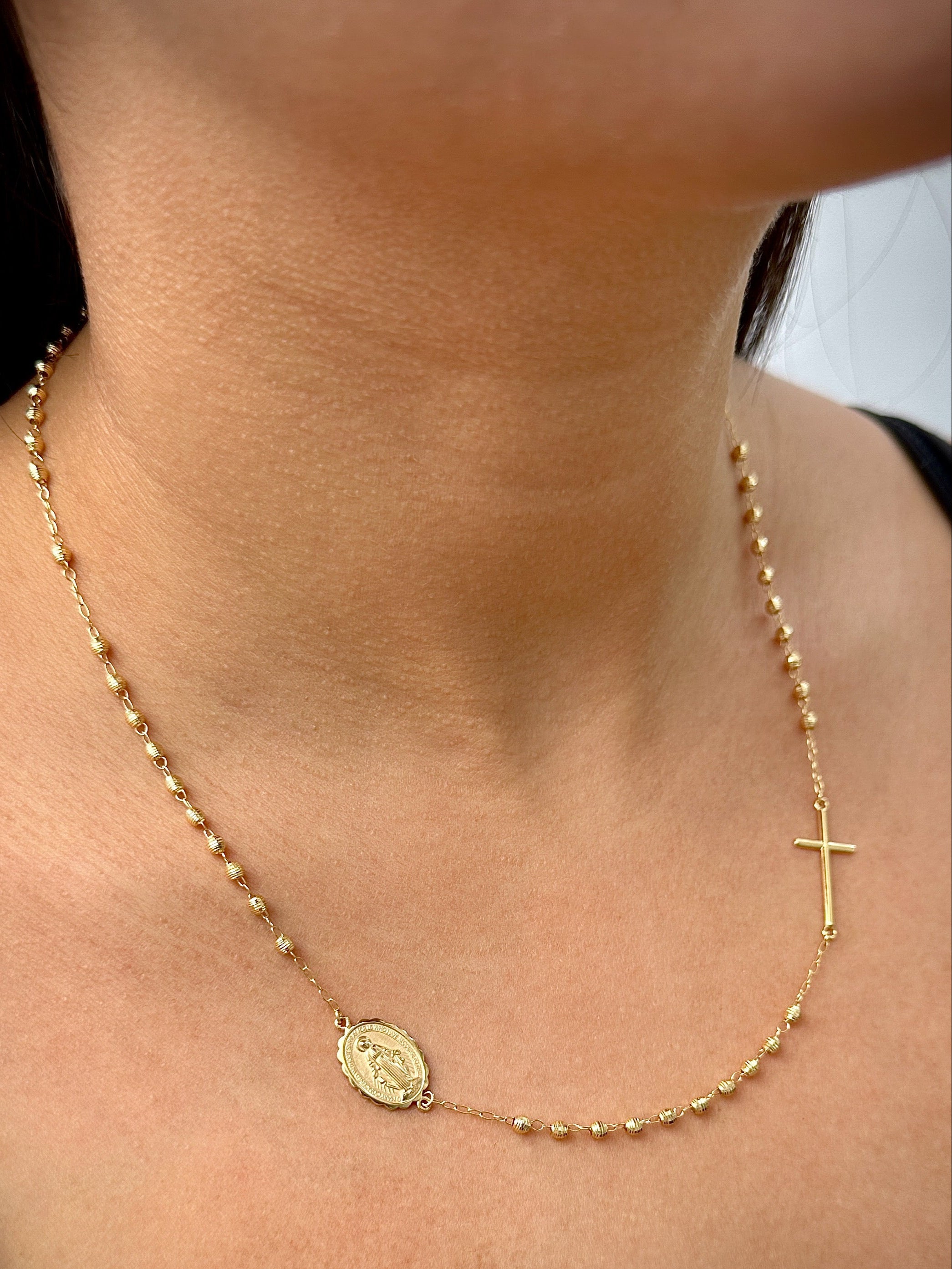 Cadena tipo denario virgen de la milagrosa diamantado 6gr / Largo 50cm / Oro Amarillo italy +2 B
