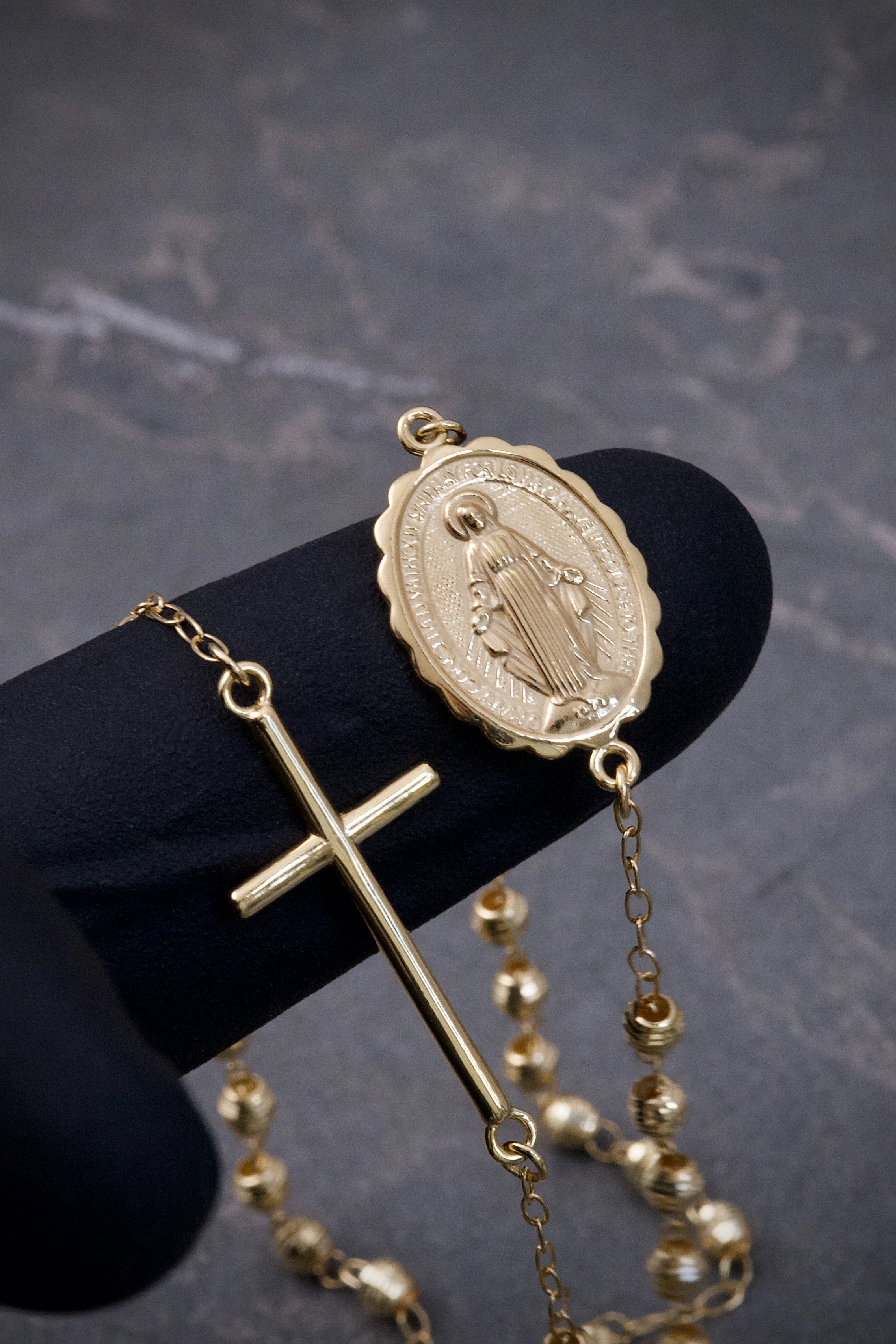 Cadena tipo denario virgen de la milagrosa diamantado 6.1gr / Largo 50cm / Oro Amarillo italy +2 M