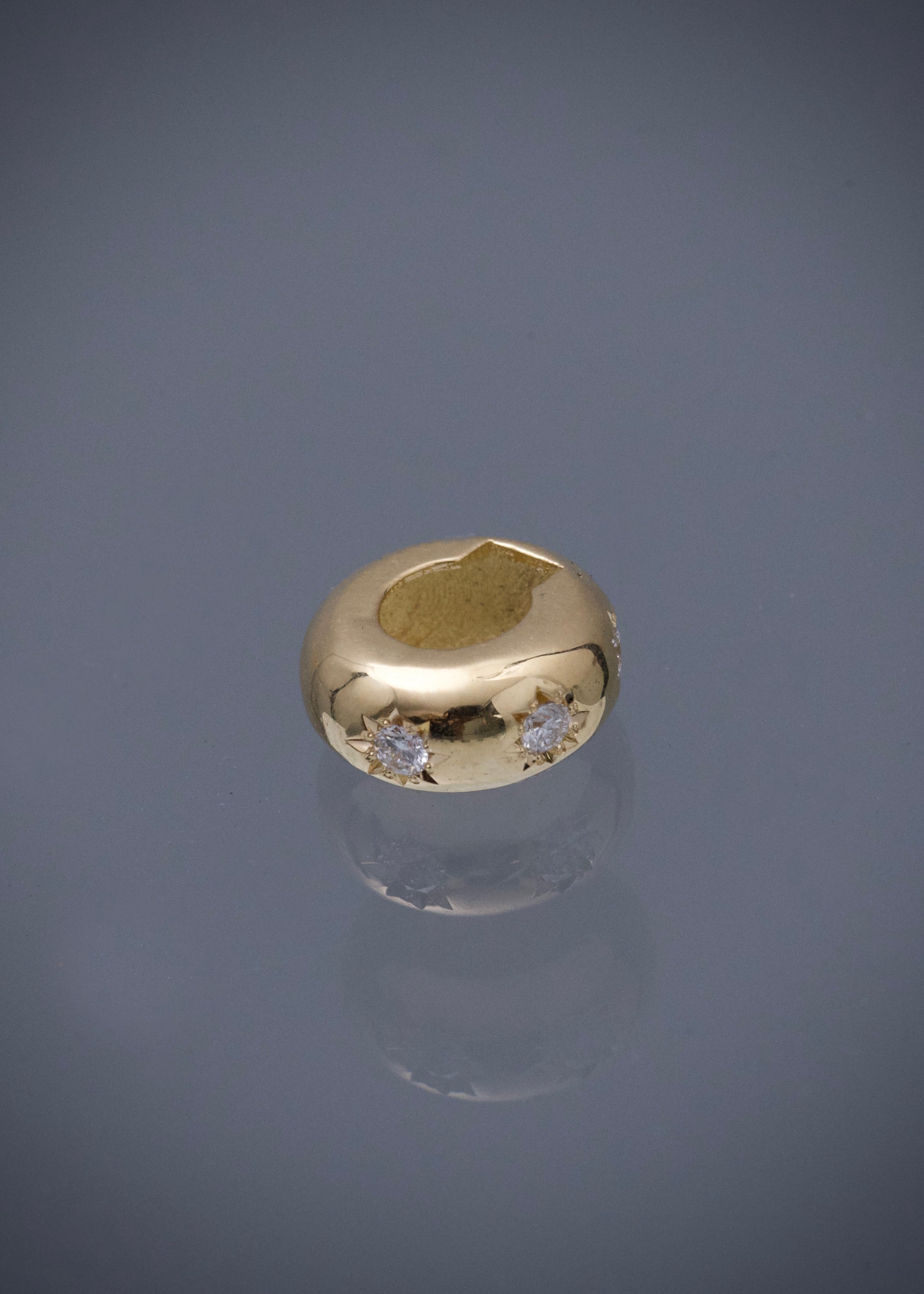 Dije stars diamonds con 7pts de diamantes 1.75gr / Largo 1cm / Oro Amarillo (Joya) P