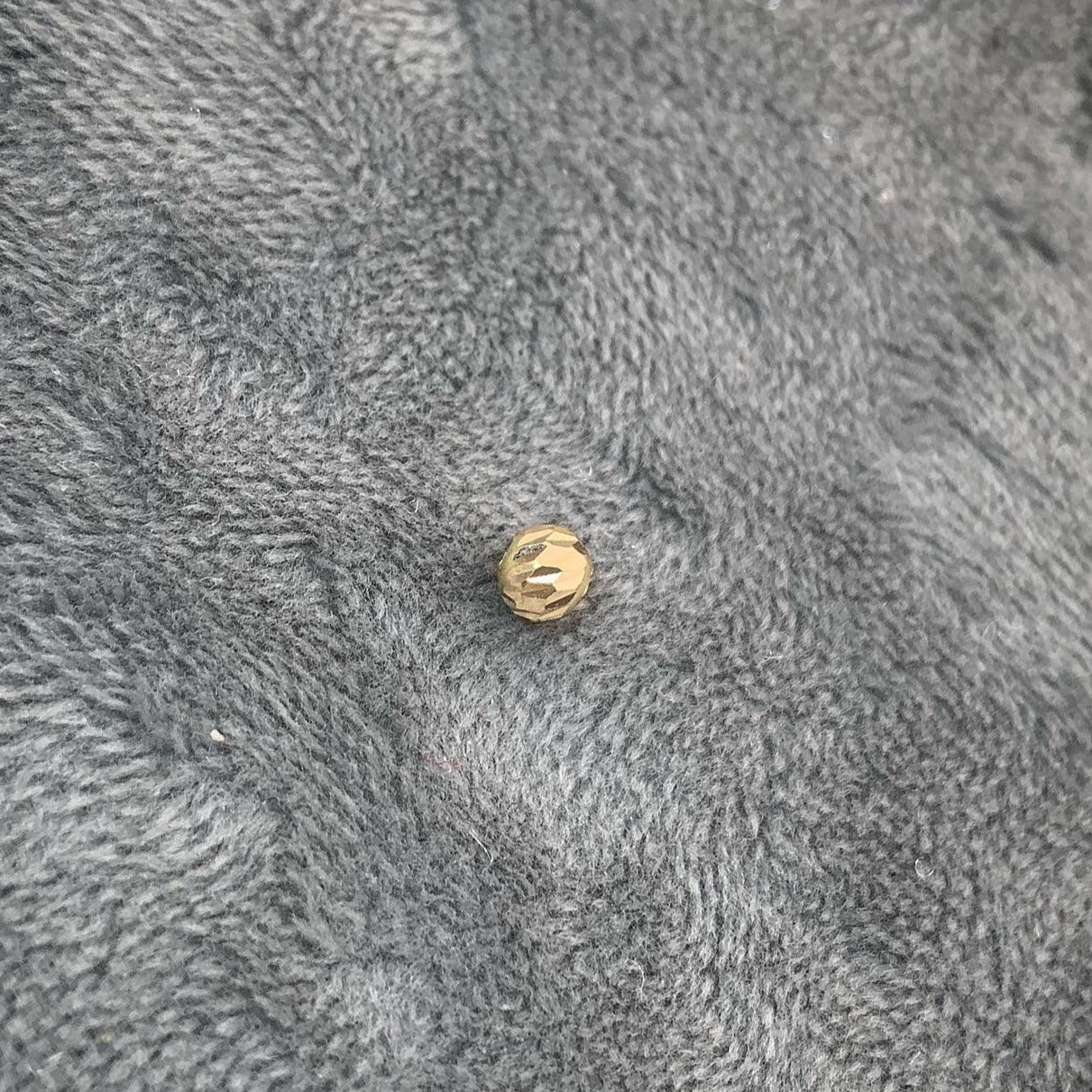 Bola Diamantada 3mm  0.07gr / Oro Amarillo Nac B
