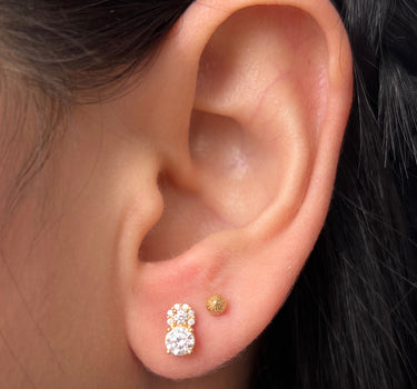Topos con swarovski blanco 1.55gr / Largo 0.7cm / Oro Amarillo Nac B
