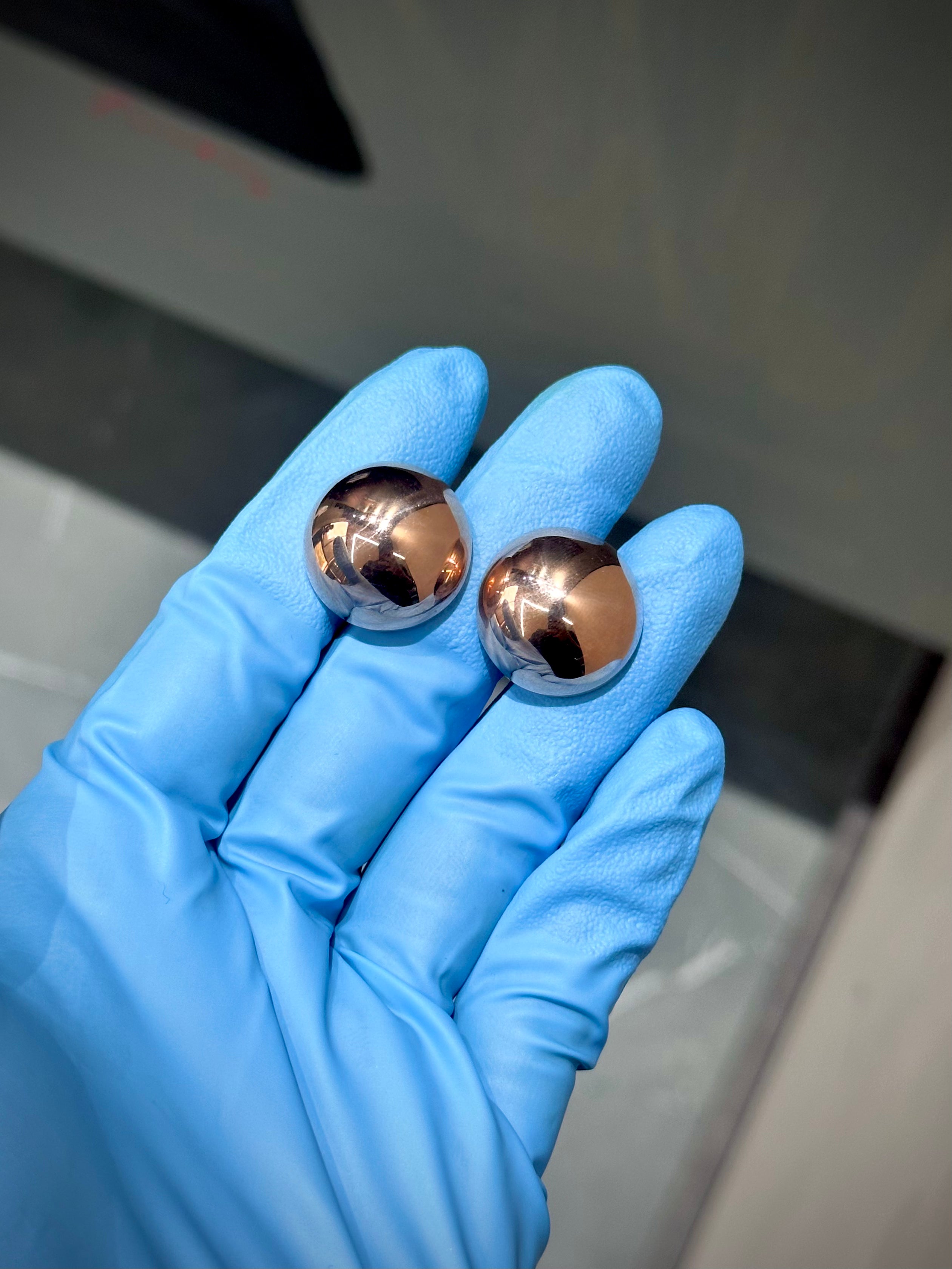 Aretes media bola 4.8gr / Largo 2cm / Oro Rosado italy +4*