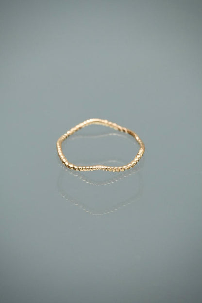Anillo  0.6gr / Talla 6 — Oro Amarillo
