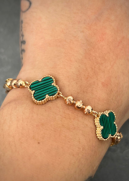 Pulso lucky clover piedra verde 12.6gr / Largo 19.5cm / Oro Rosado Nac M