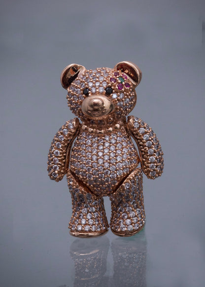 Dije oso con swarovski blanco 9.35gr / Largo 2.8cm / Oro Rosado Nac B