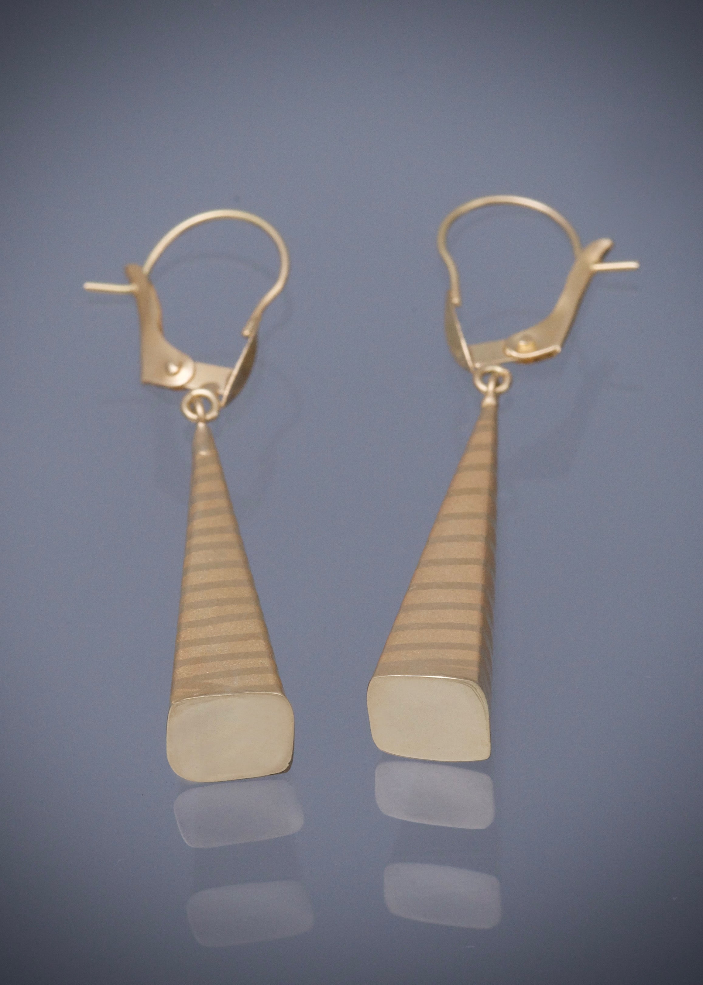 Candongas piramide 1gr / Largo 3.8cm — Oro Amarillo