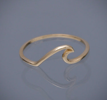 Anillo ola 0.75gr / TALLA 5 1/4 / Oro Amarillo Nac B