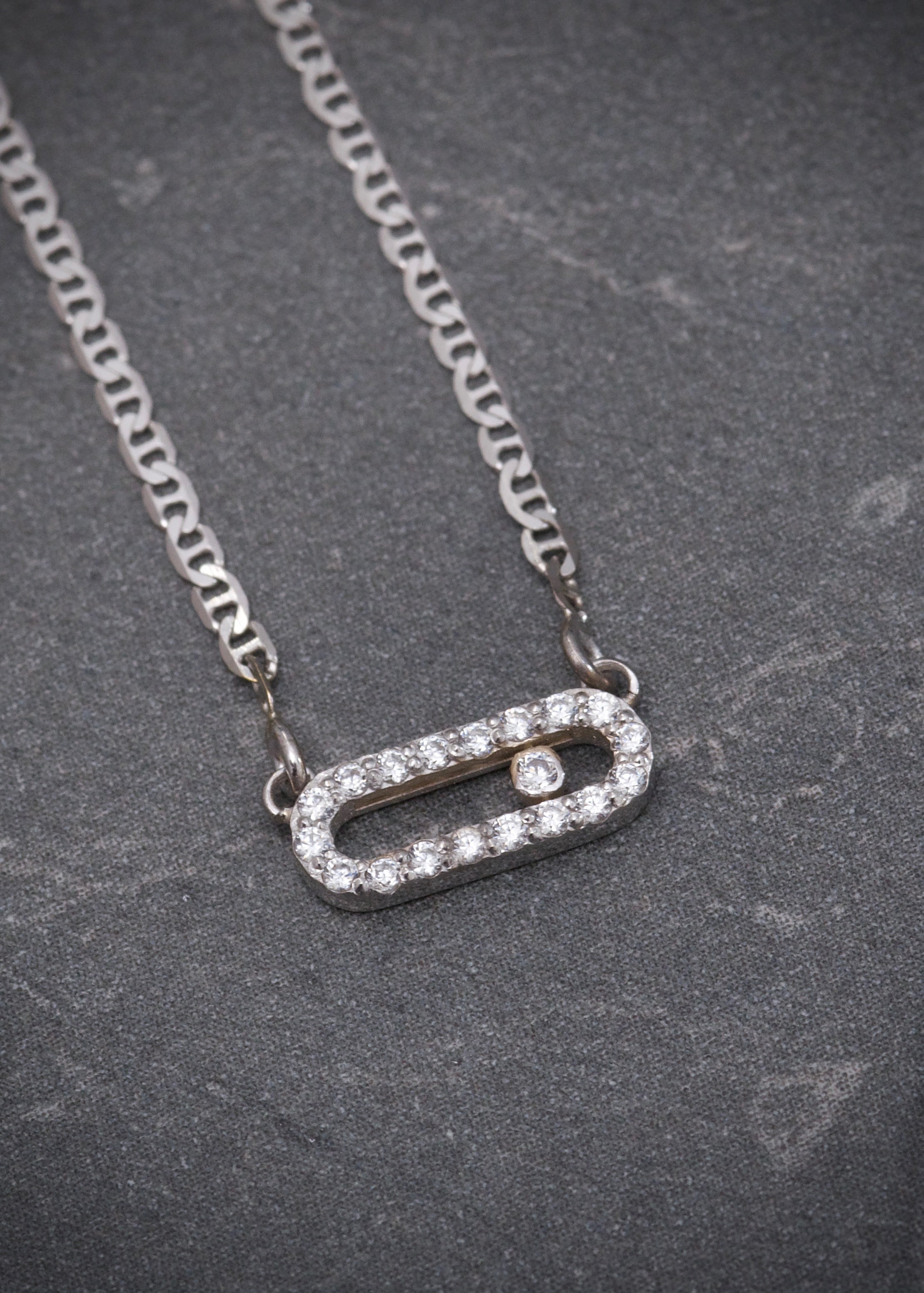 Cadena MK con swarovski blanco 2.05gr / Largo 45cm / Oro Blanco italy cte P