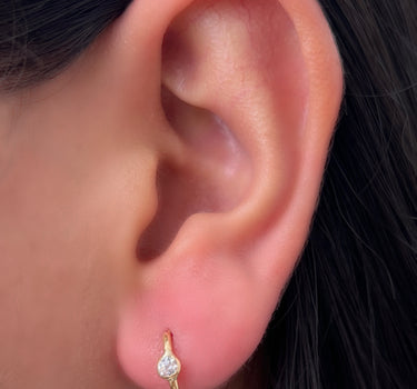 Candongas con swarovski blanco 0.6gr / Largo 1.1cm / Oro Amarillo Nac P