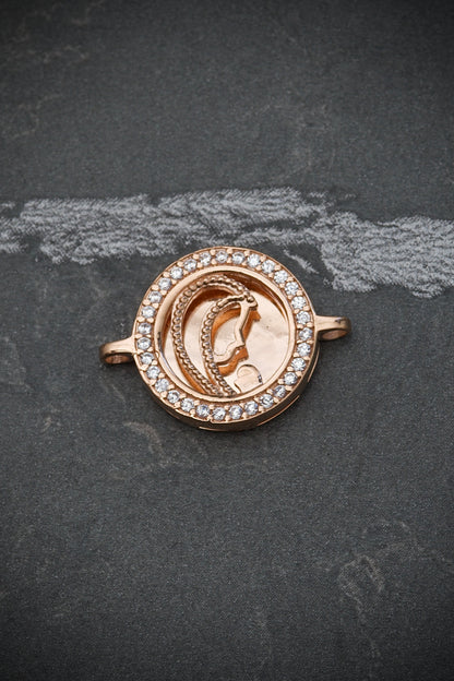 Herraje Virgen De Guadalupe Con Swarovski Blanco 3.25gr / Largo 1.9cm / Oro Rosado Nac B