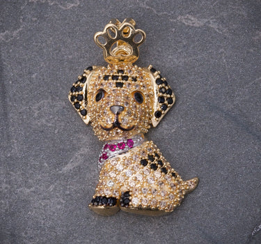 Dije perro con swarovski blanco y negro 3.7gr / Largo 2.8cm / Oro Amarillo Nac B