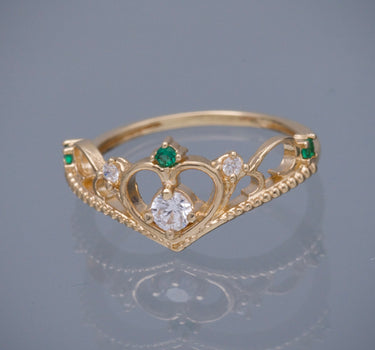 Anillo corona con swarovski verde y blanco 1.95gr / TALLA 5 1/4 / Oro Amarillo Nac M