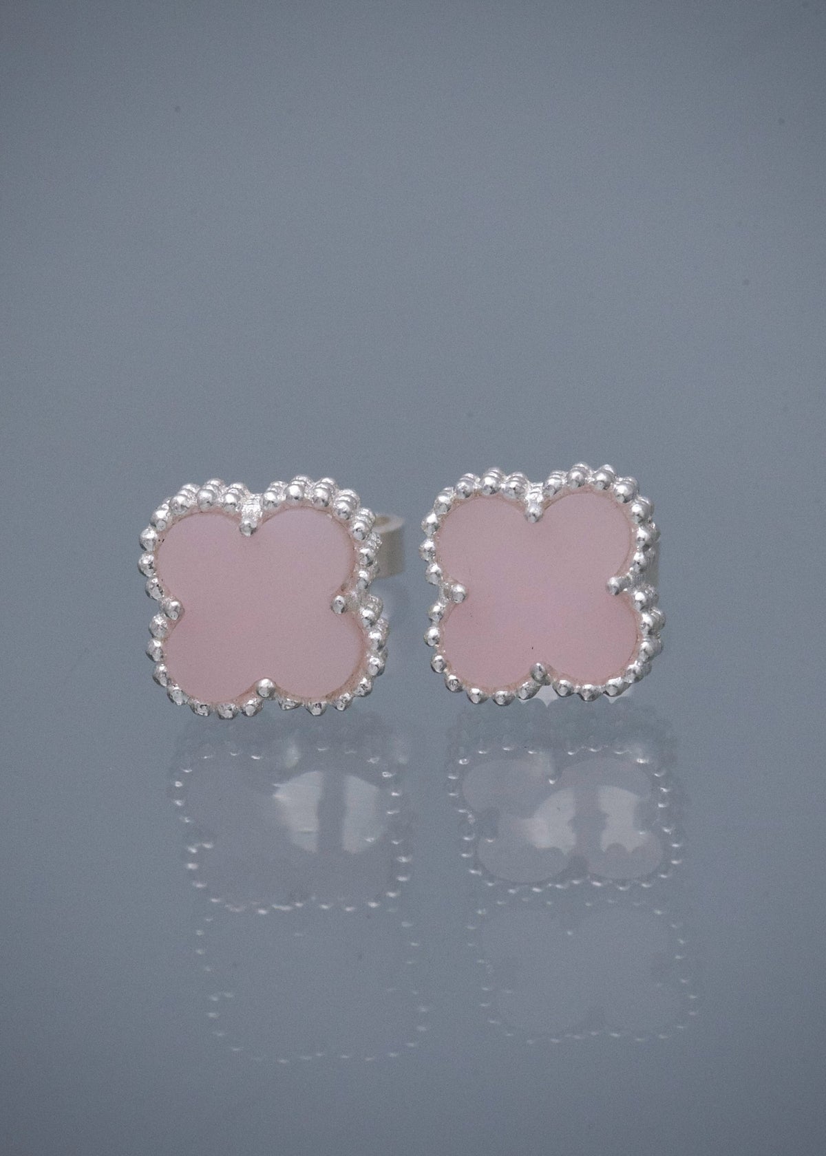 Topos Lucky Clover Piedra Rosada 1.65gr / 0.8cm / 8mm — Plata 925