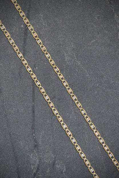 Cadena tejido plana 1.35gr / 45cm — Tres Oros
