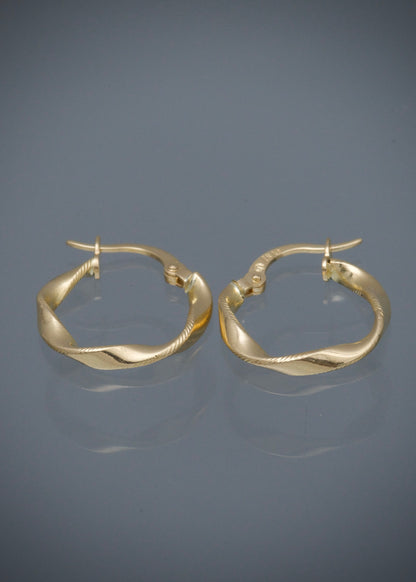 Candongas semi entorchadas 1.15gr / Largo 1.9cm / Oro Amarillo Nac*