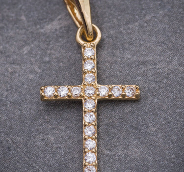 Dije cruz con swarovski blanco 0.55gr / Largo 2cm / Oro Amarillo Nac M