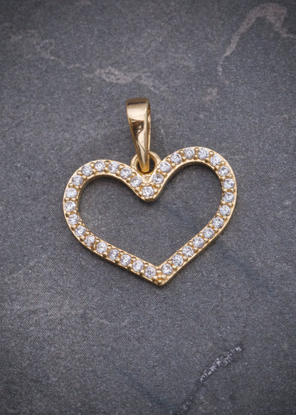 Dije corazon con swarovski blanco 1.1gr / Largo 1.8cm / Oro Amarillo Nac P