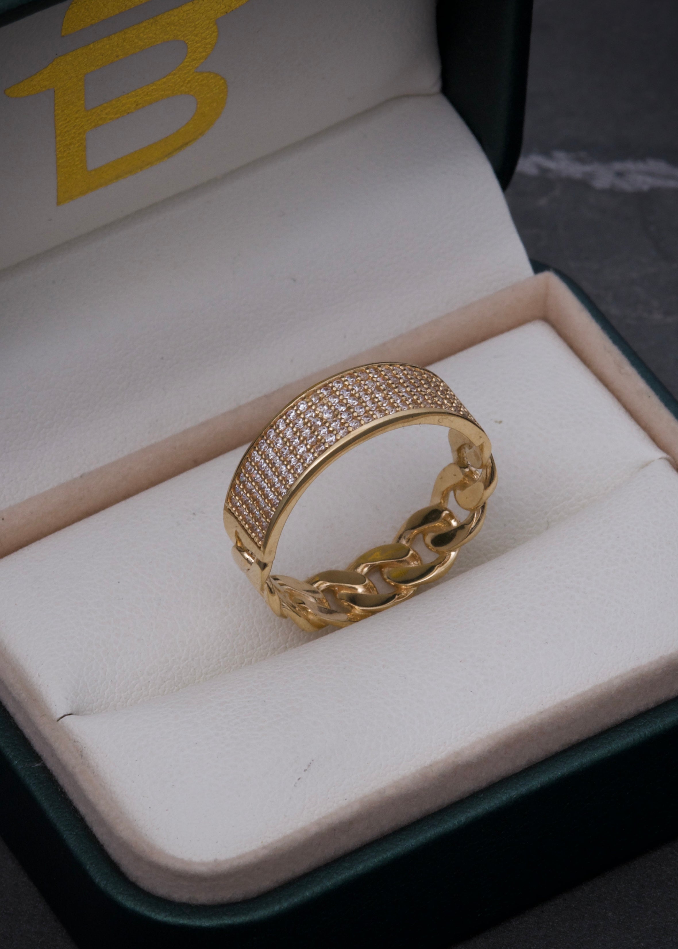 Anillo cubano con swarovski blanco 5.75gr / TALLA 7 1/4 / Oro Amarillo Nac B