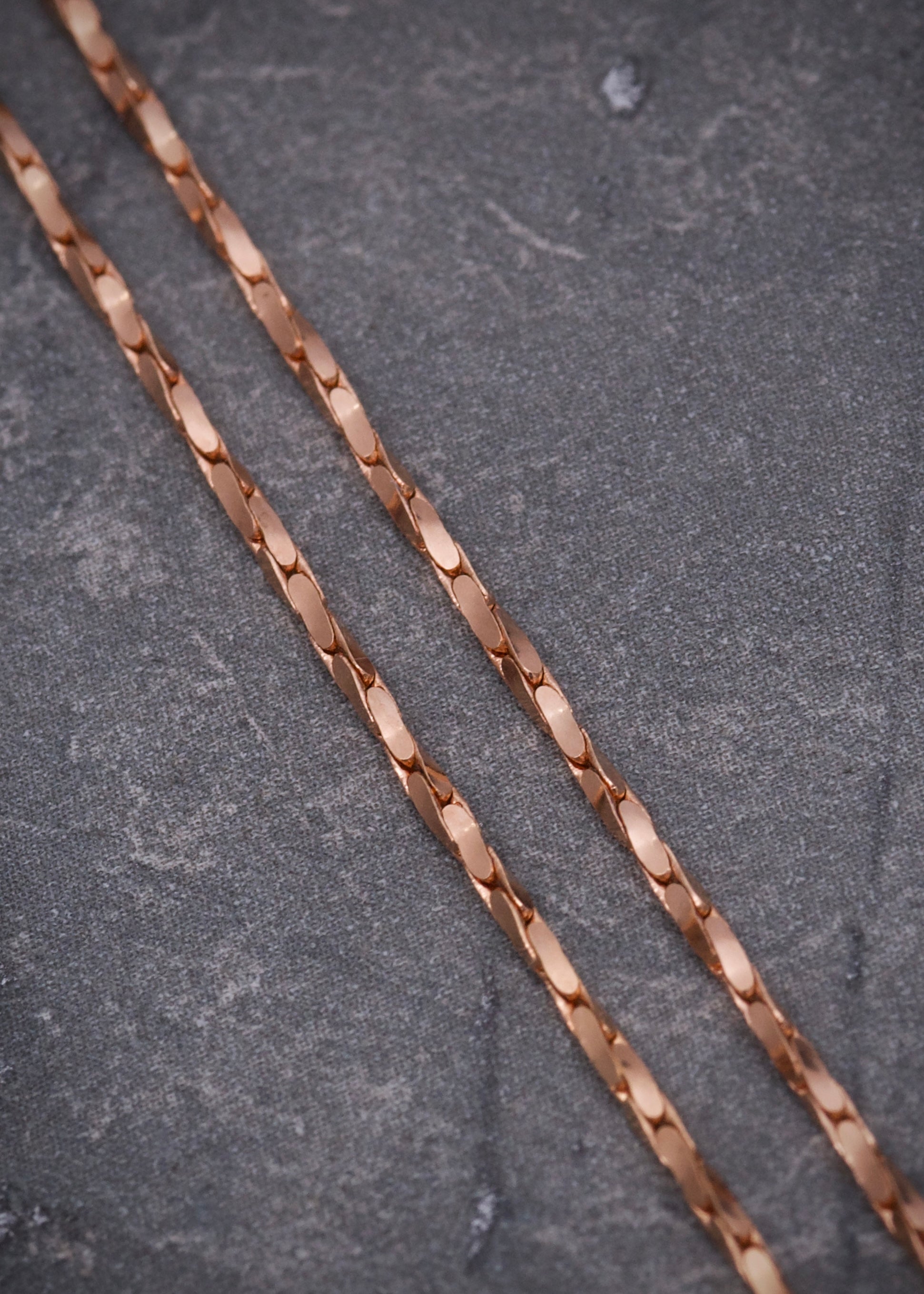 Cadena mini rustica 5.3gr / largo 60cm / Oro Rosado italy +4 M