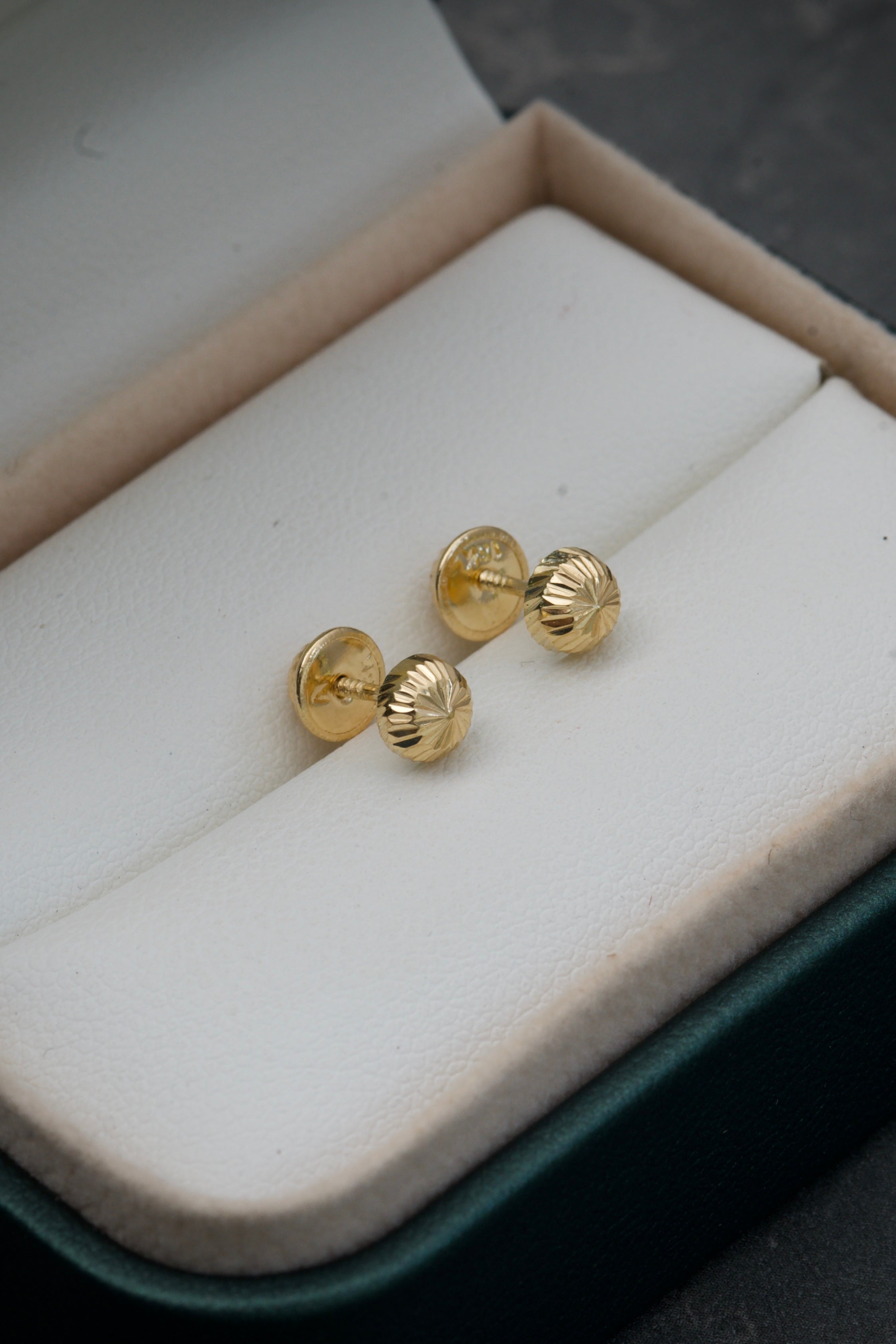 Topos Media Bola Diamantados 5mm 0.6gr / Oro Amarillo Nac M