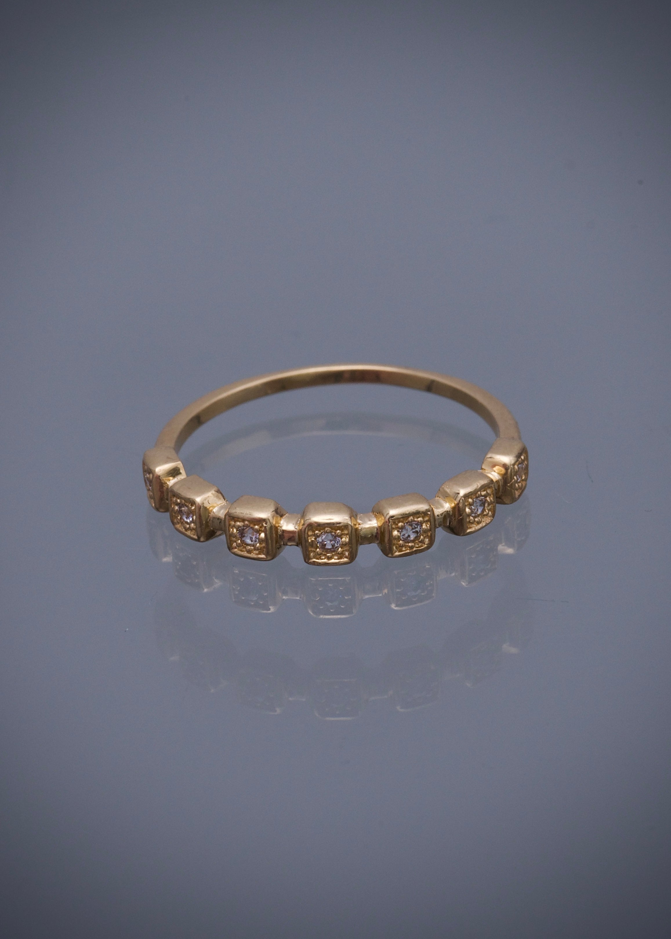 Anillo con swarovski blanco 1.75gr / TALLA 7 1/4 / Oro Amarillo Nac P