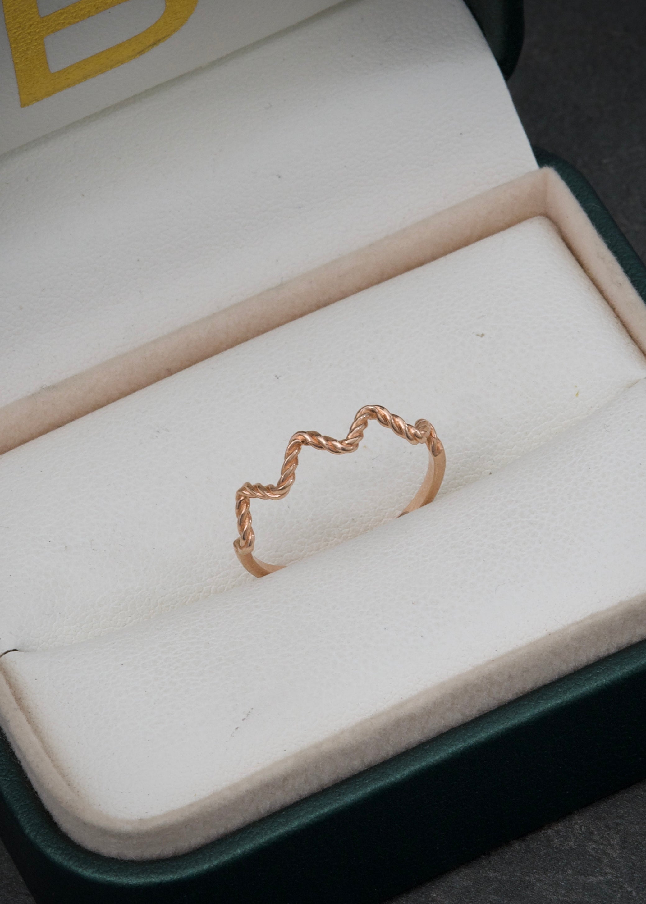 Anillo 1.3gr / TALLA 7 / Oro Rosado Nac M