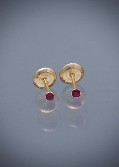 Topos circulo con swarovski fucsia 0.4gr / Largo 0.23cm / Oro Amarillo Nac*
