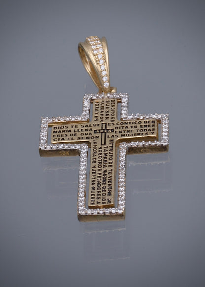 Dije cruz con oracion y swarovski blanco 9.75gr / Largo 4.7cm / Oro Amarillo Nac M