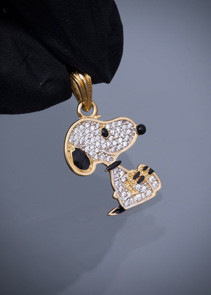 Dije snoopy con swarovksi blanco 1.9gr / Largo 2.4cm / Oro Amarillo Nac B