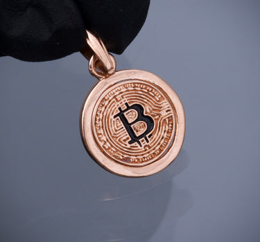Dije bitcoin 2.65gr / LArgo 2.3cm / Oro Rosado Nac B