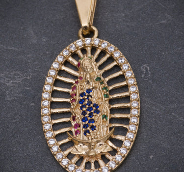 Dije virgen de guadalupe con swarovski multicolor 3.6gr / Largo 3.8cm / Oro Amarillo Nac P