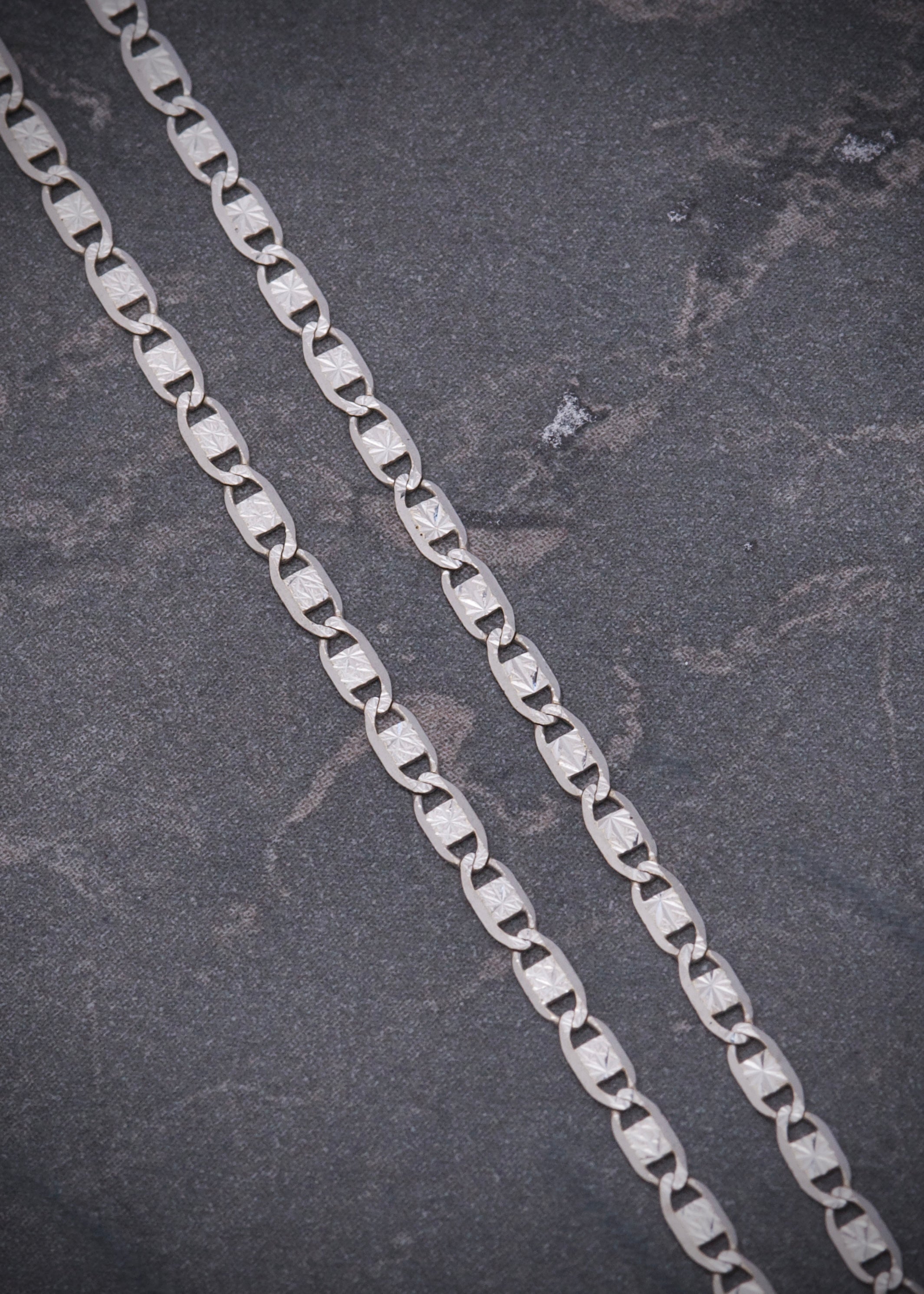 Cadena plana diamantada 2.3gr / Largo 45cm / Oro Blanco italy +3 B