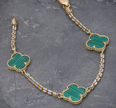 Pulso lucky clover piedra verde 8.85gr / Largo 18cm / Dos Oros italy cte M