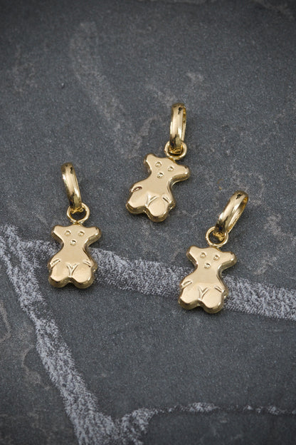 Dije Oso Th 0.3gr / 1.4cm / 5.4mm — Oro Amarillo