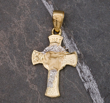 Dije de cruz con cristo 4.1gr / 3.6cm / Oro Amarillo Nac M