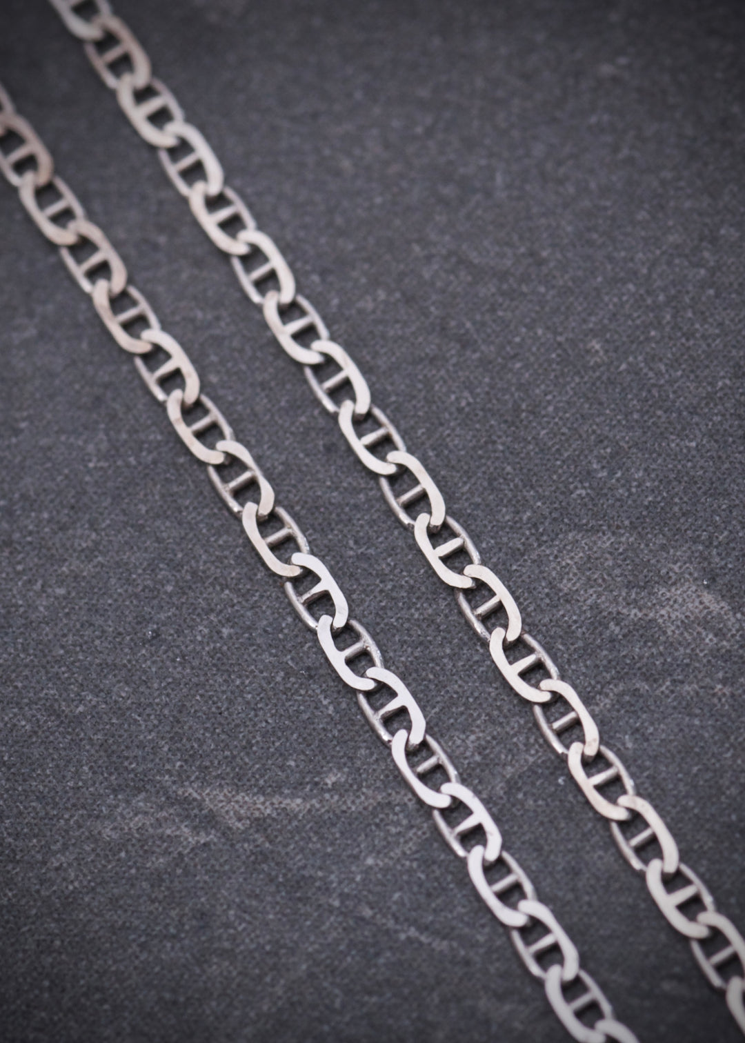 Cadena escalera 1.6gr / Largo 45cm — Oro Blanco