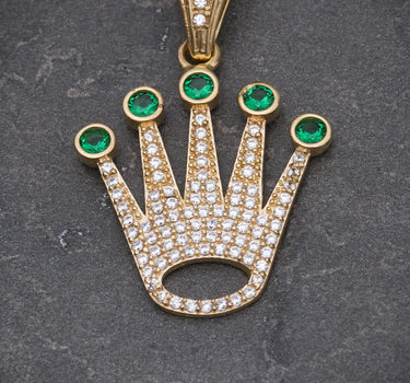Dije de corona con swarovski blanco y verde 4gr / Largo 3.5cm / Oro Amarillo Nac M
