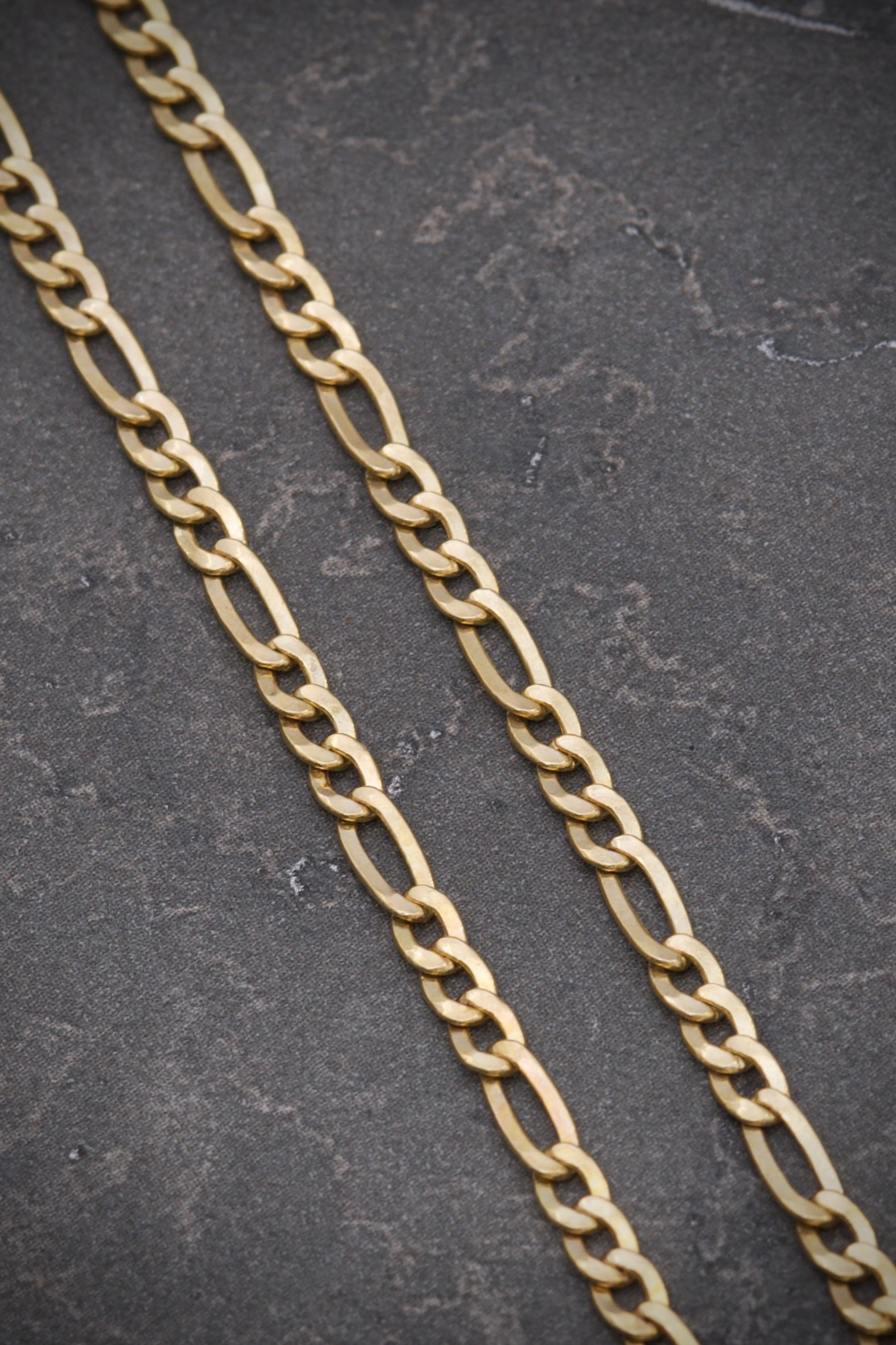 Cadena FIGaRo 2.5gr / LArgo 35cm / Oro Amarillo italy +1 M