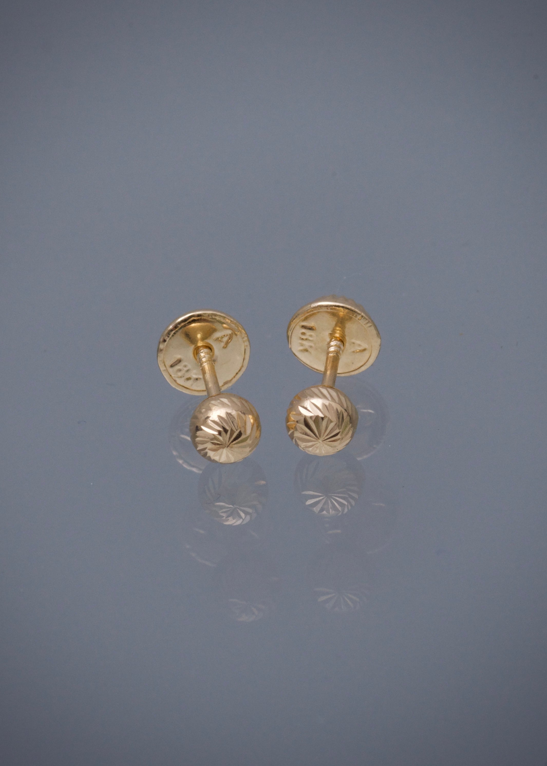 Topos bola diamantada 4mm 0.55gr / Oro Amarillo Nac*