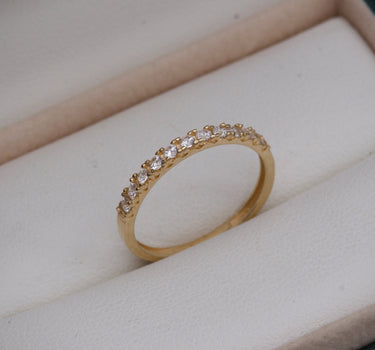 Anillo con swarovski blanco 1.55gr / TALLA 6 1/2 / Oro Amarillo Nac B