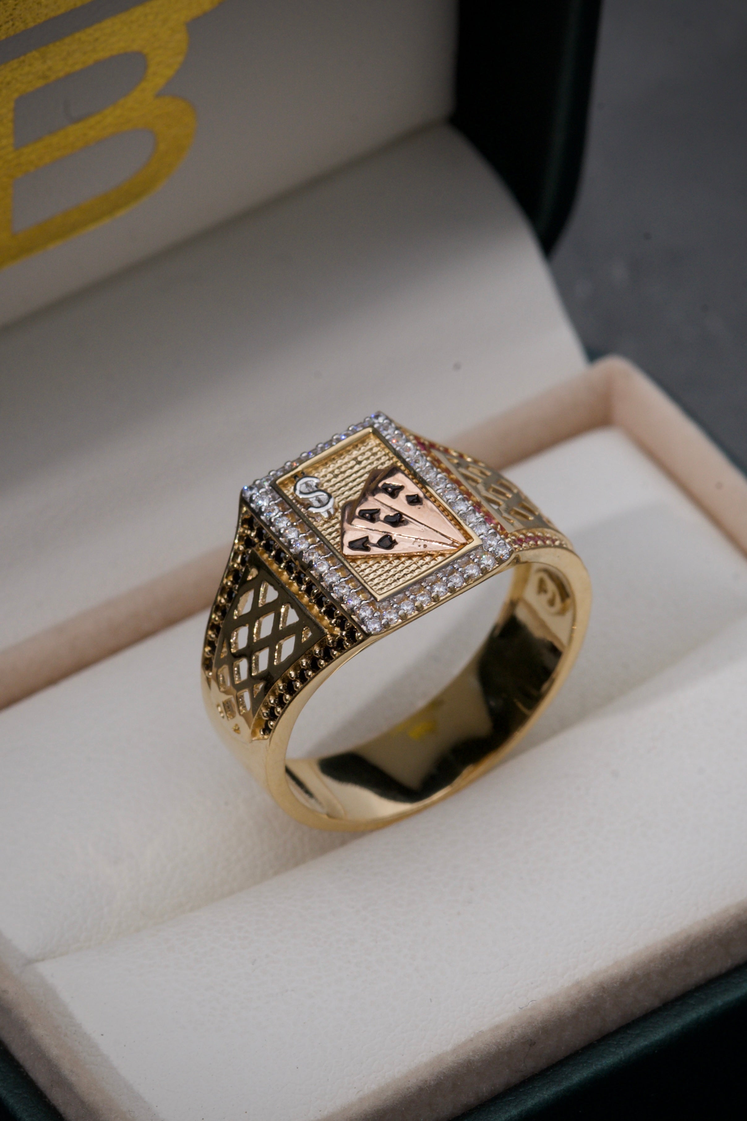 Anillo De Cartas Poker 8.55gr / TALLA 12 / Tres Oros Nac M