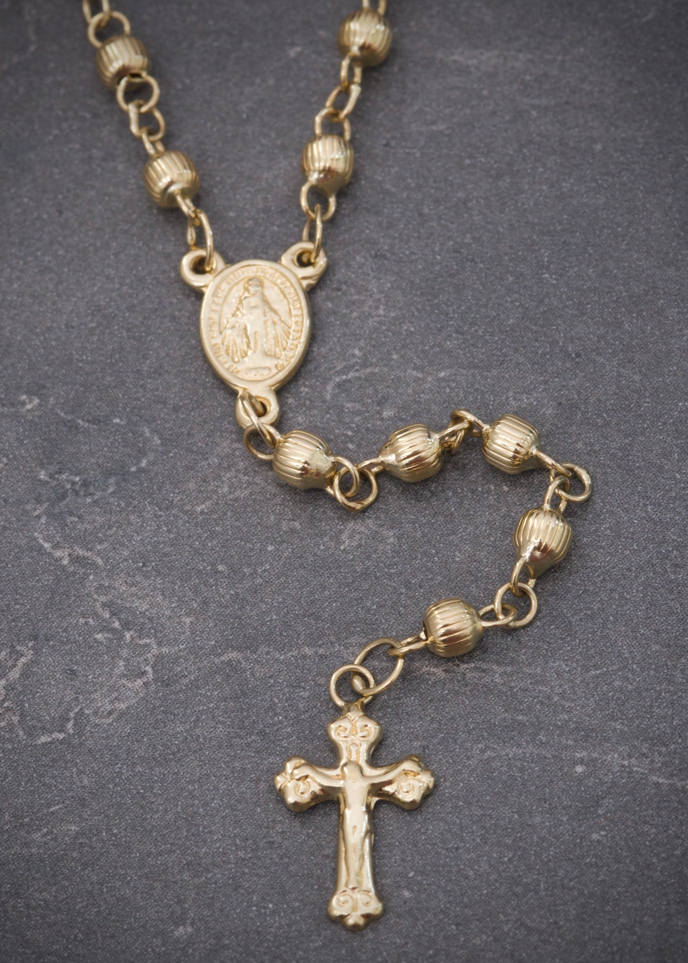 Rosario virgen de la milagrosa 8.05gr / Largo 45cm / Oro Amarillo Nac M