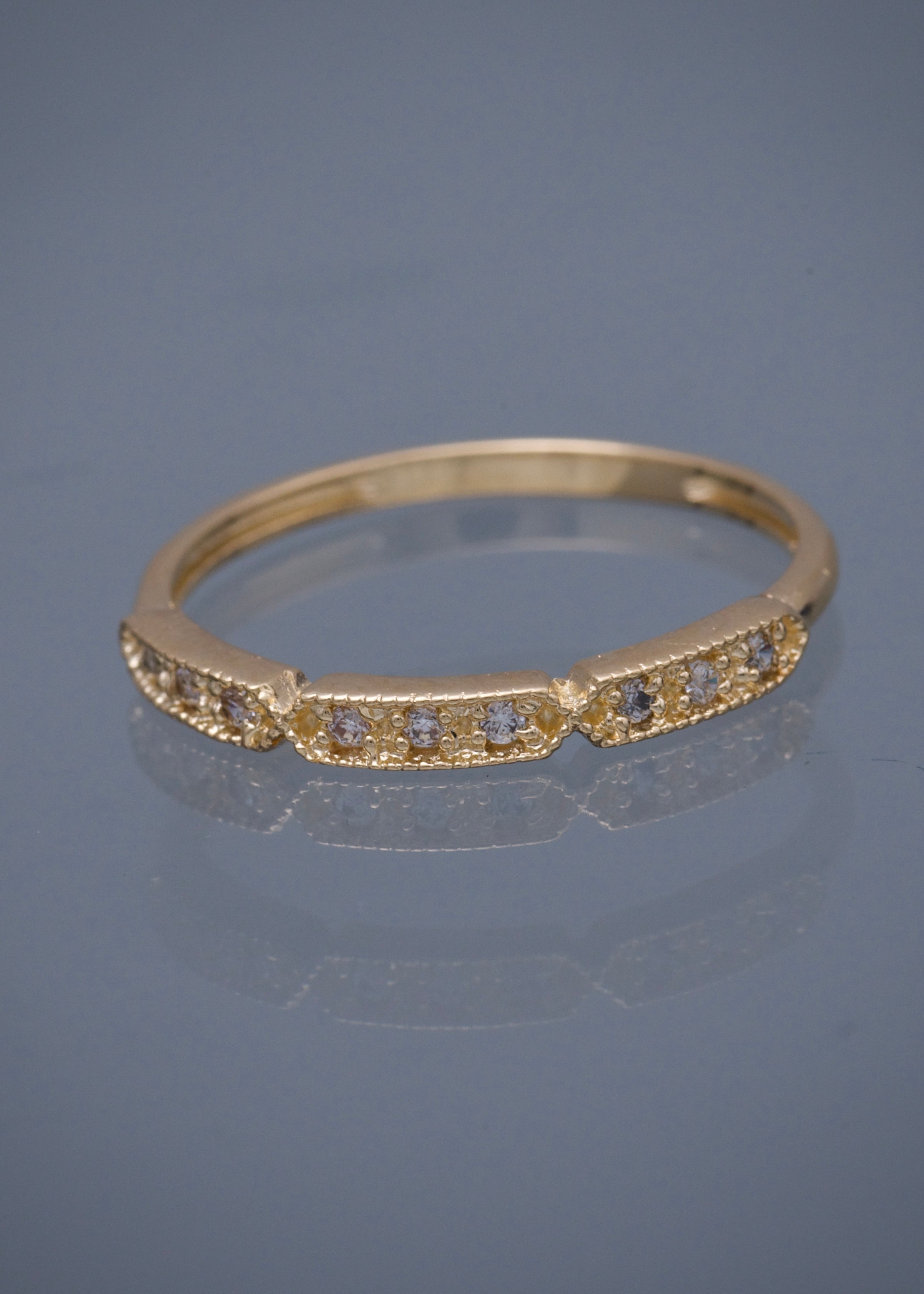 Anillo con swarovski blanco 1.65gr / TALLA 7 1/4 / Oro Amarillo Nac M