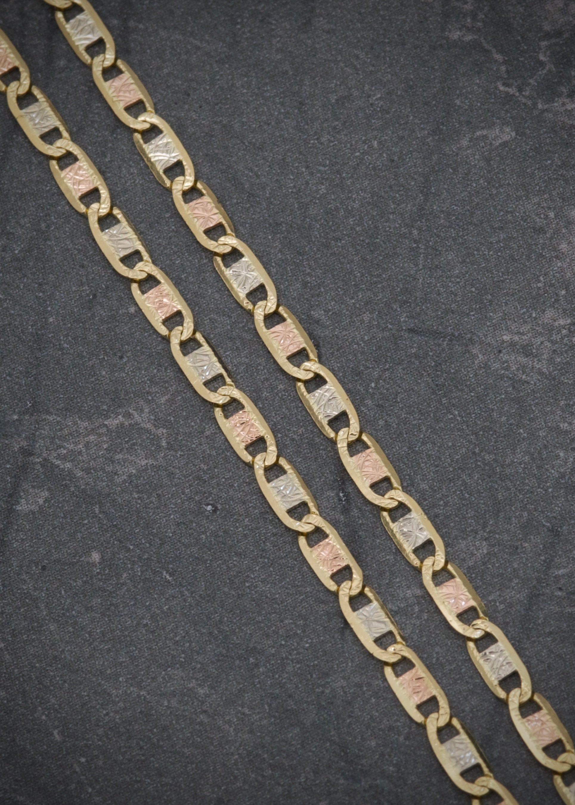 Cadena plana 4.9gr / Largo 45cm / Tres Oros italy +3 P