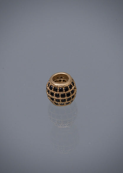 Herraje con swarovski negro 0.8gr / Largo 0.5cm / Oro Amarillo Nac B