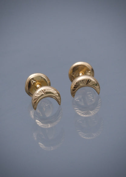 Topos luna diamantada 0.5gr / Largo 0.63cm / Oro Amarillo Nac B