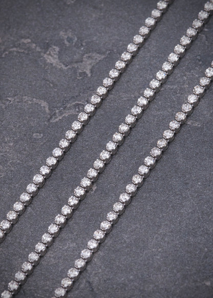 Pulso tenis con 187pts de diamante blanco 2.4gr / Largo 17.5cm / Oro Blanco (Joya) M