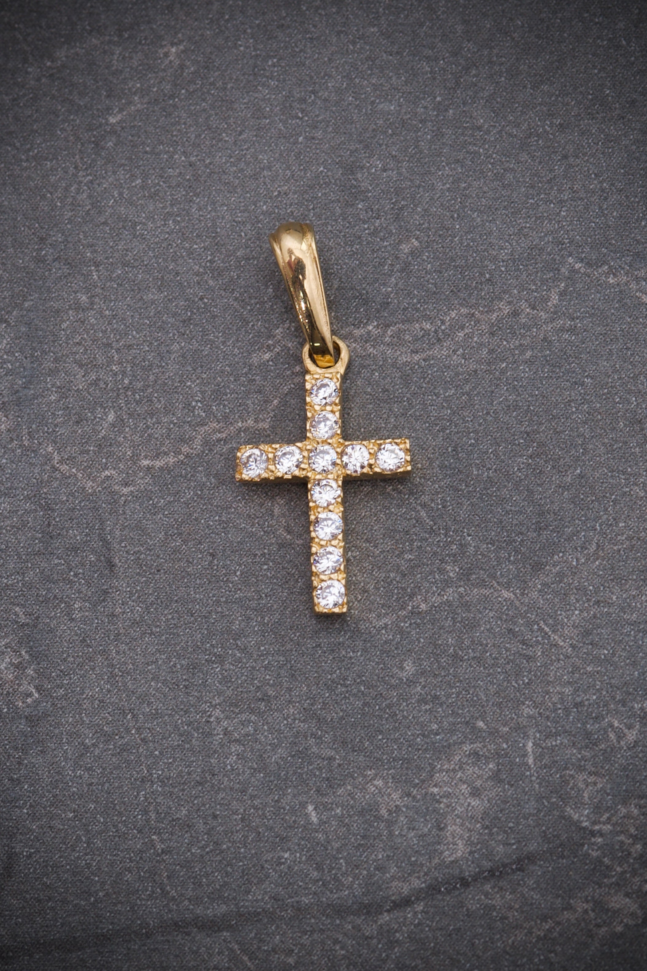 Dije CRUZ COn SWAROvski BLAnco 0.7gr / LArgo 1.8cm / Oro Amarillo Nac P