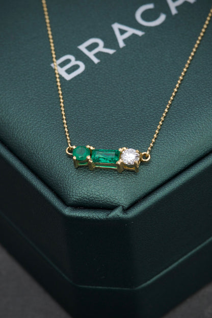 Cadena MINI MILITAR COn 60Pts De Esmeralda Y 26Pts Diamante 2.6gr / Largo 50cm / Oro Amarillo Nac (Joya)*